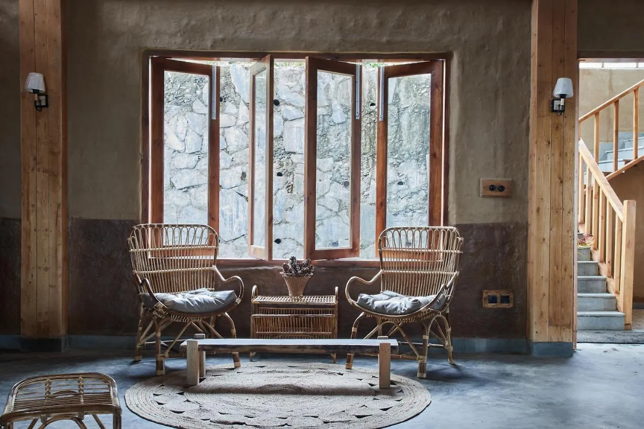 Sugar Cube Retreat Hostel Shimla